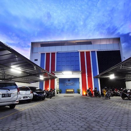 D'Paragon Flamboyan Yogyakarta Dış mekan fotoğraf